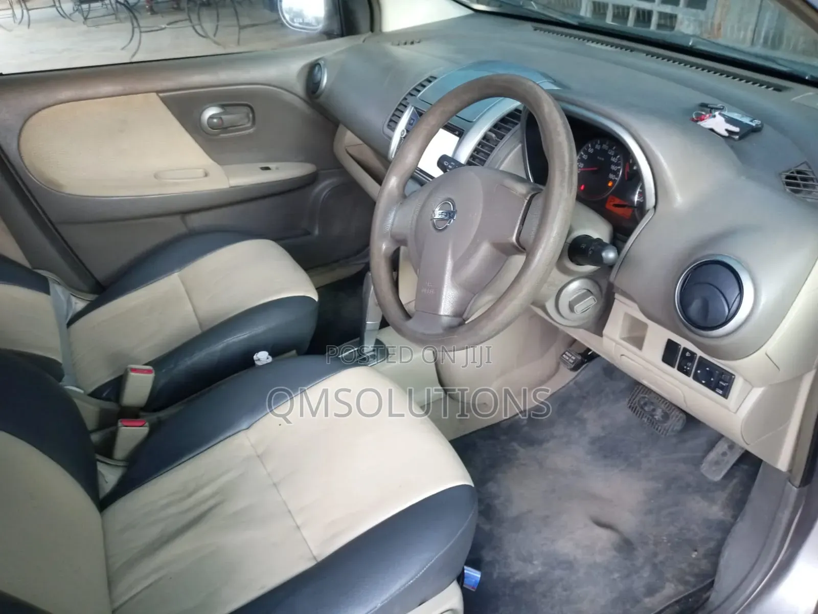 Nissan Note 2010 Beige