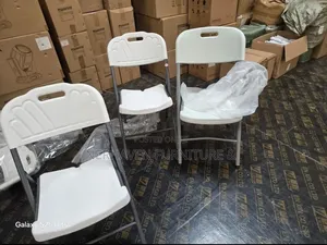 Foldable Plastic Chair - Modern Folding Chair