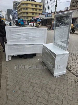 5x6 Bed With Dress Mira for Sale With Giodd Price