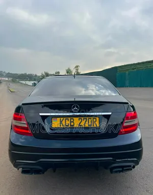 Mercedes-Benz C200 2008 Black