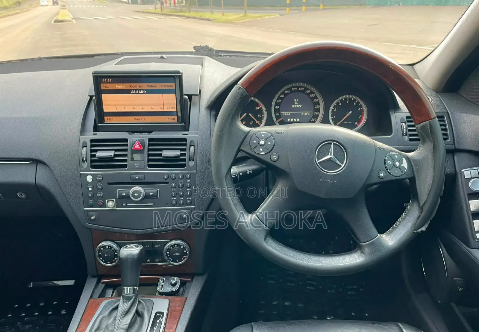 Mercedes-Benz C200 2008 Black