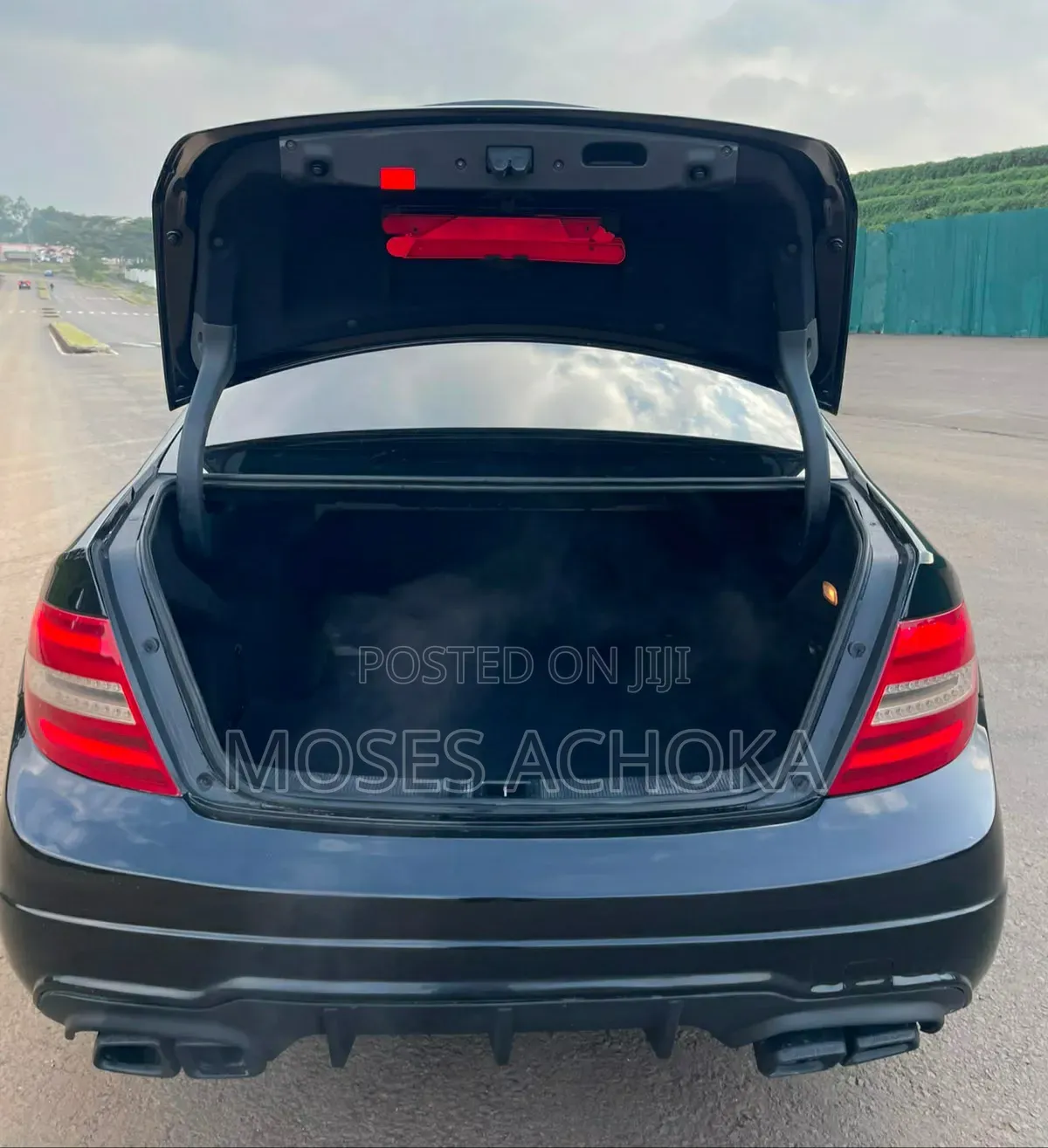 Mercedes-Benz C200 2008 Black