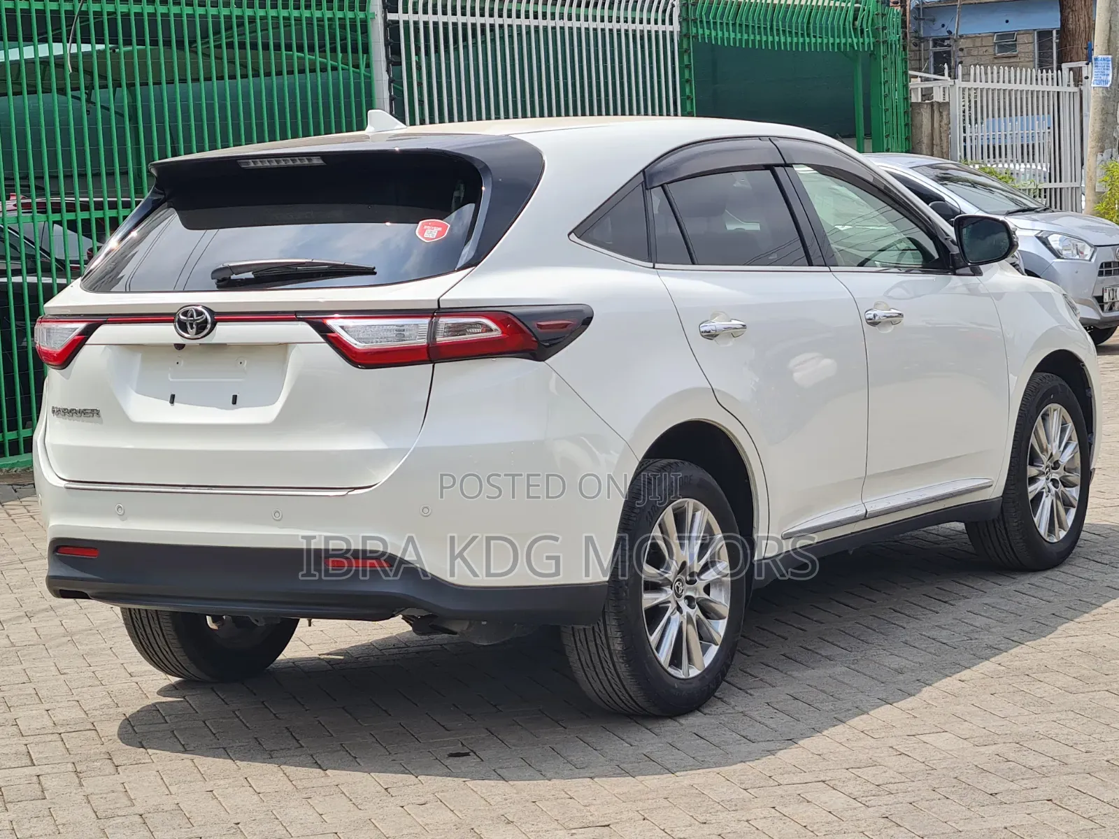 Toyota Harrier 2019 White
