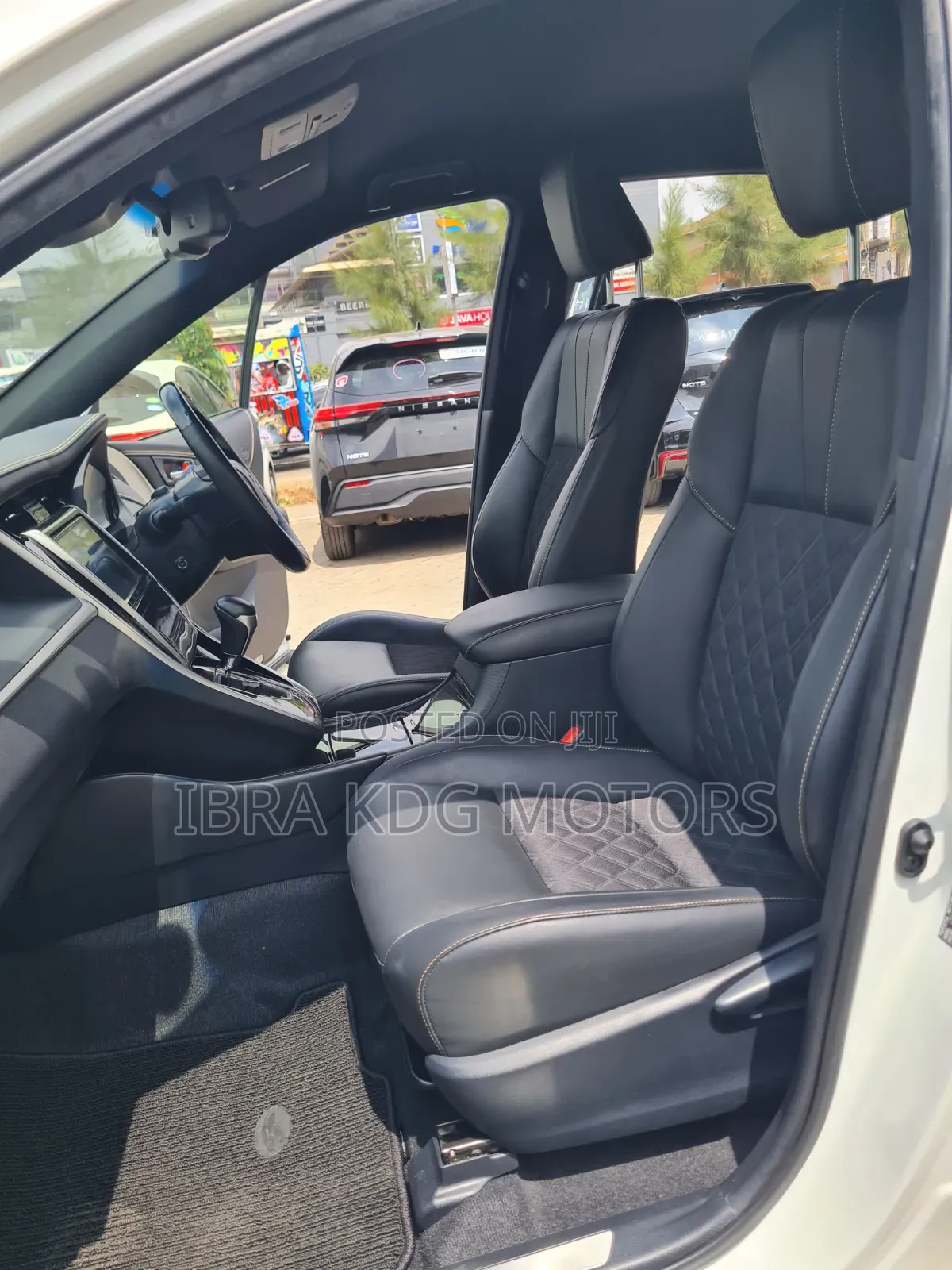 Toyota Harrier 2019 White