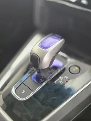 Honda Fit Shuttle 1.5 Hybrid 2WD 2019 Off white