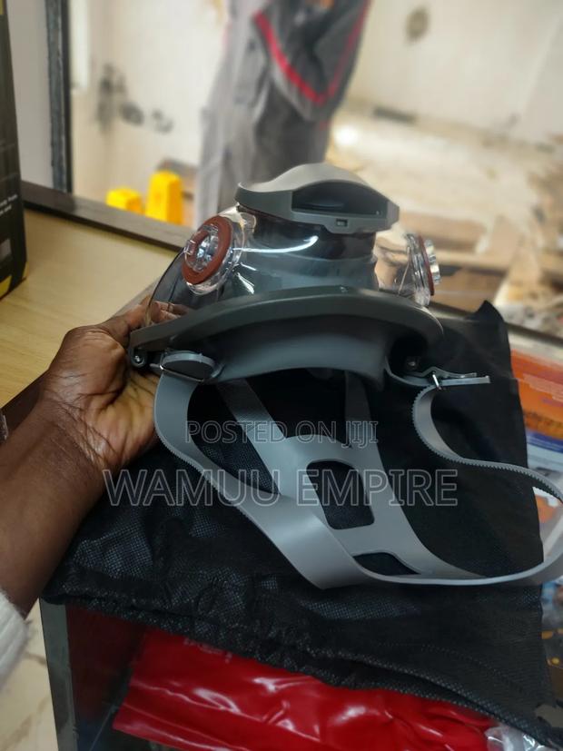 Vaultex V6800 Full Face Reusable Respirator Mask. - thumbnail 3