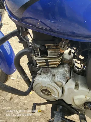 Bajaj Boxer 150 UG 2018 Blue