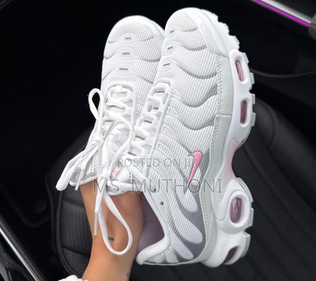 Ladies Nike Tn Summit White Pink Rise Color Way Gym Shoes 36-41