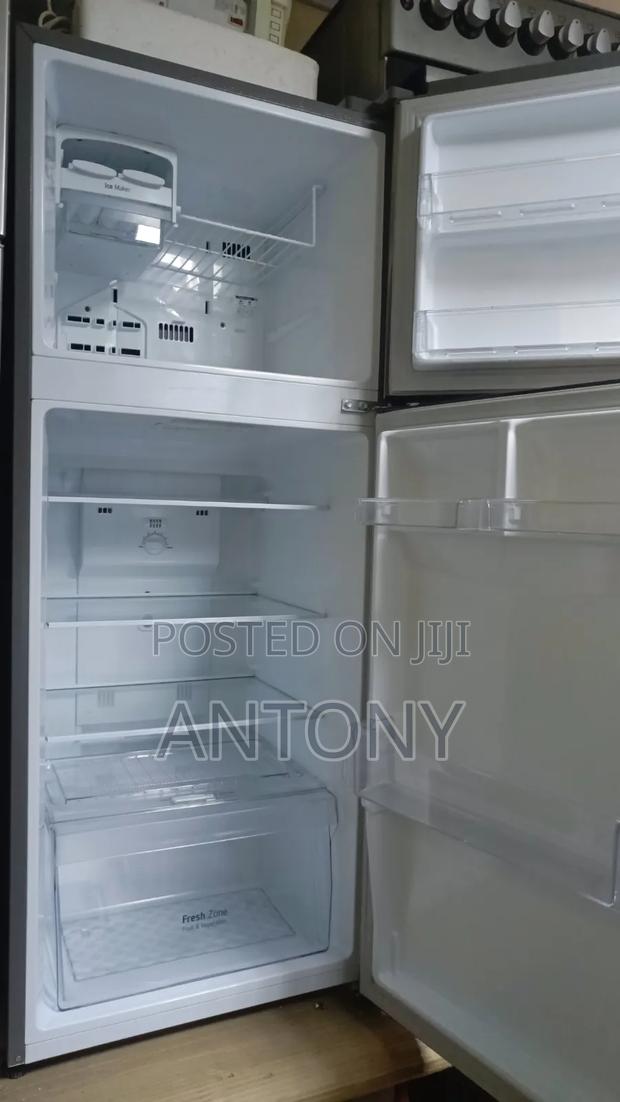 L. G Double Door Fridge - thumbnail 10