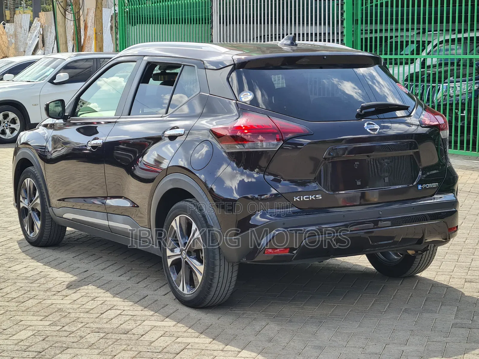 Nissan Kicks 2020 Purple