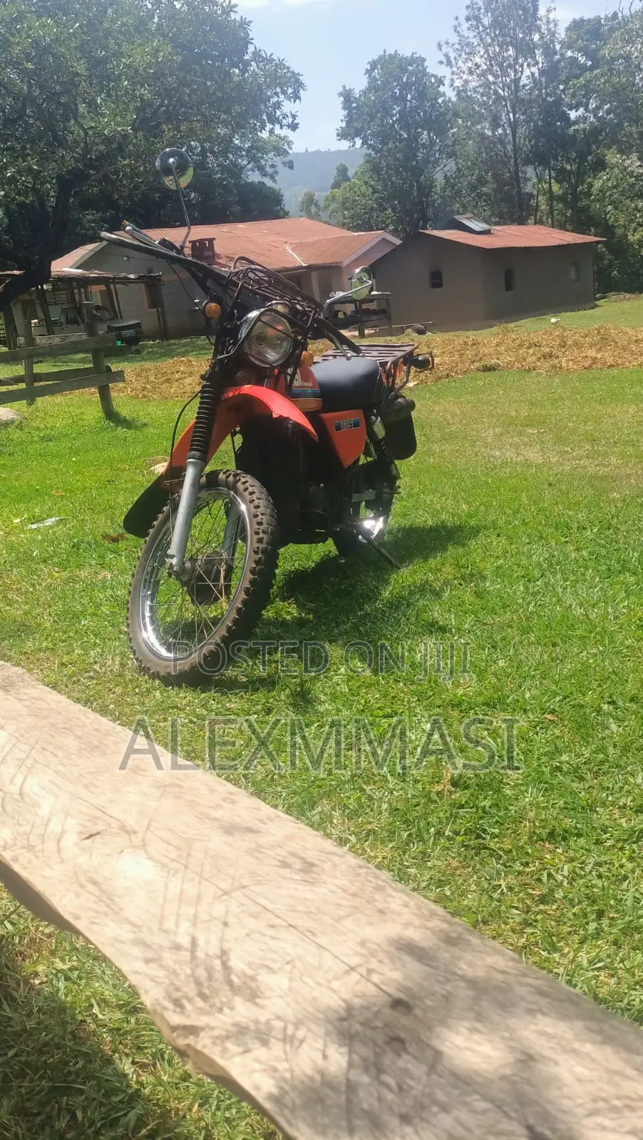 Kawasaki 1992 Red
