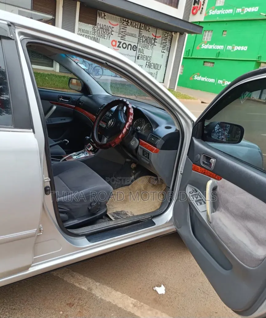 Toyota Premio 2007 Silver