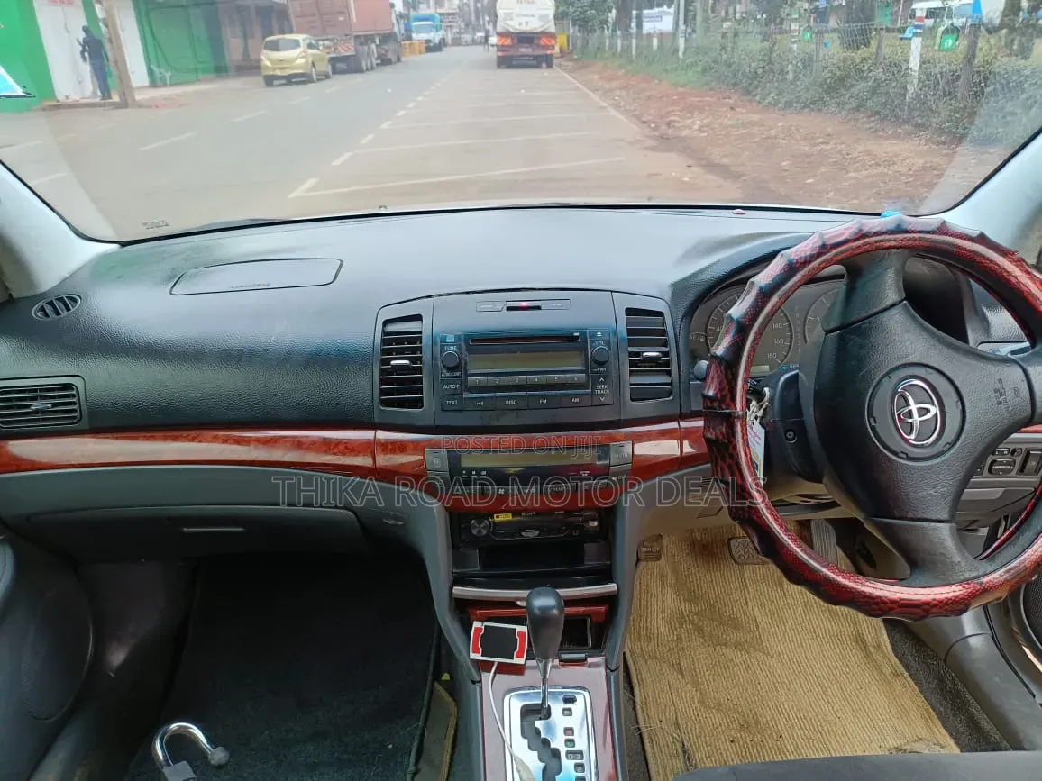 Toyota Premio 2007 Silver