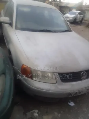 Volkswagen Passat 1.8 1997 Gray