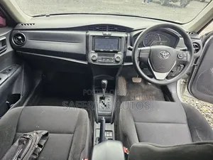 Toyota Axio 2019 Silver