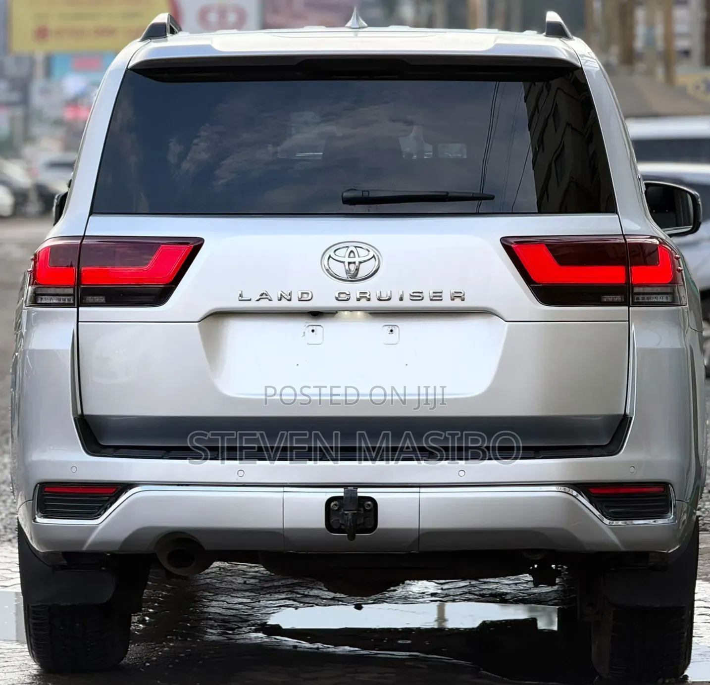 Toyota Land Cruiser 2022 Silver