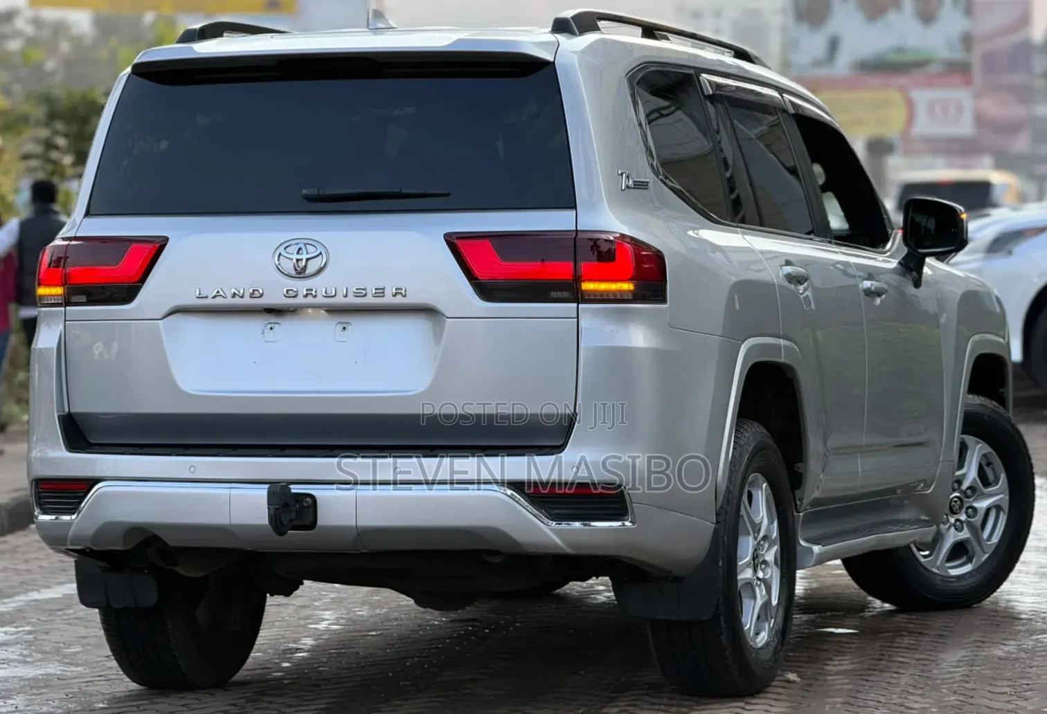 Toyota Land Cruiser 2022 Silver