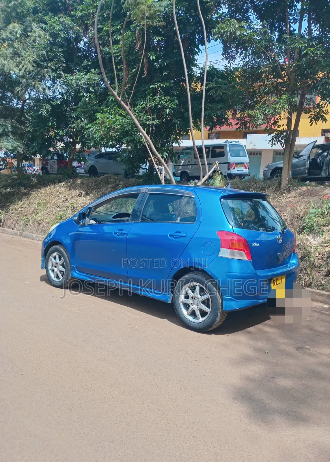 Toyota Vitz 2010 Blue