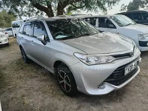 Toyota Corolla 2016 Silver