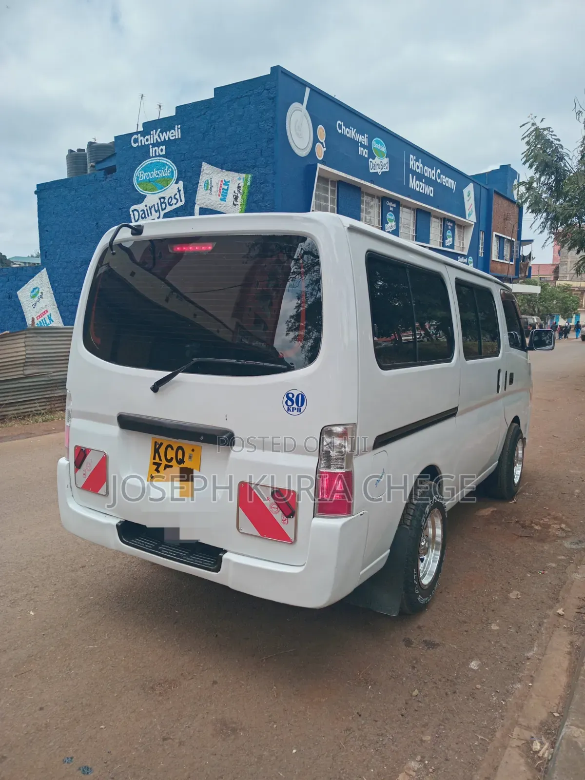 Nissan Caravan (Urvan) 2010 White