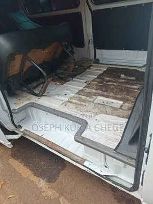 Nissan Caravan (Urvan) 2010 White
