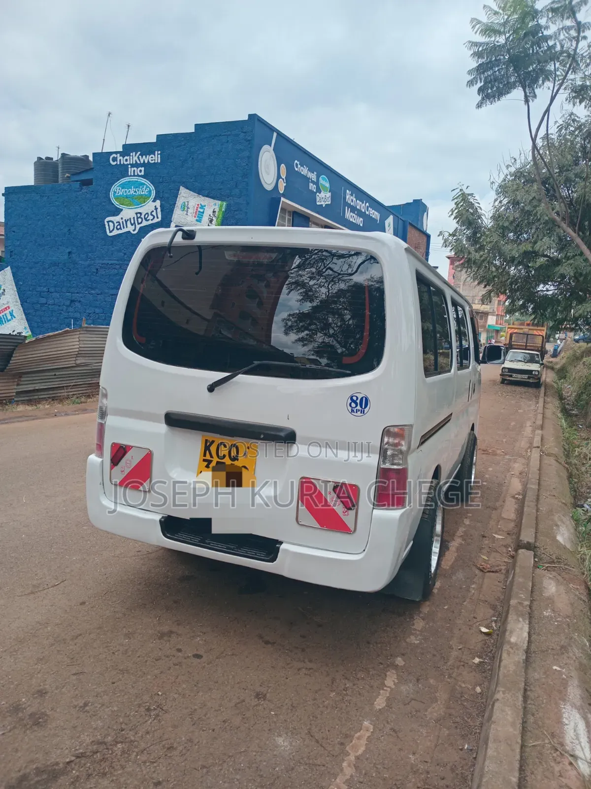 Nissan Caravan (Urvan) 2010 White