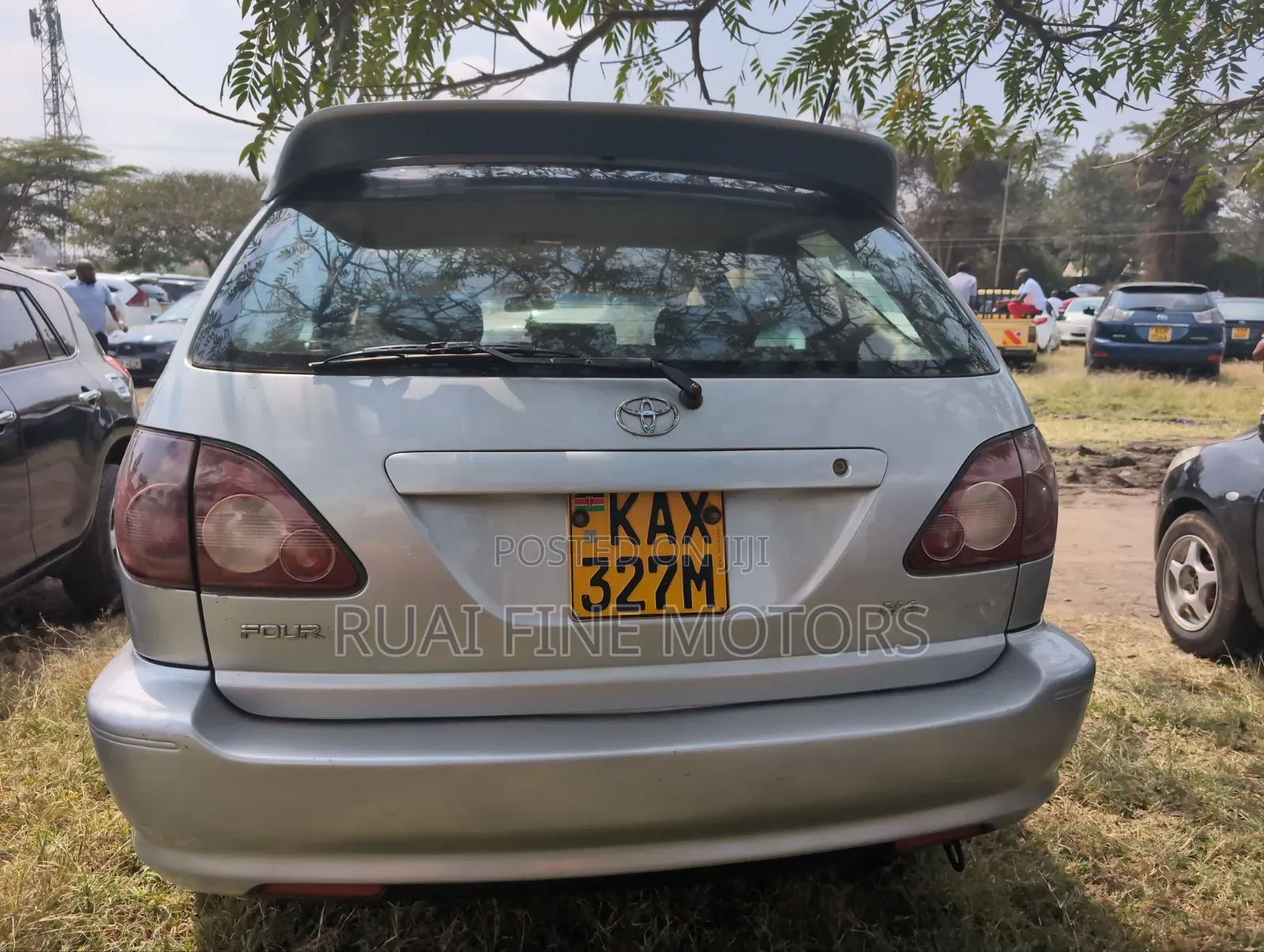 Toyota Harrier 2002 Silver
