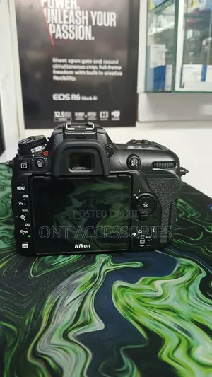 Nikon D7500 Camera Body