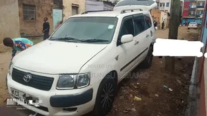 Toyota Succeed 2011 White