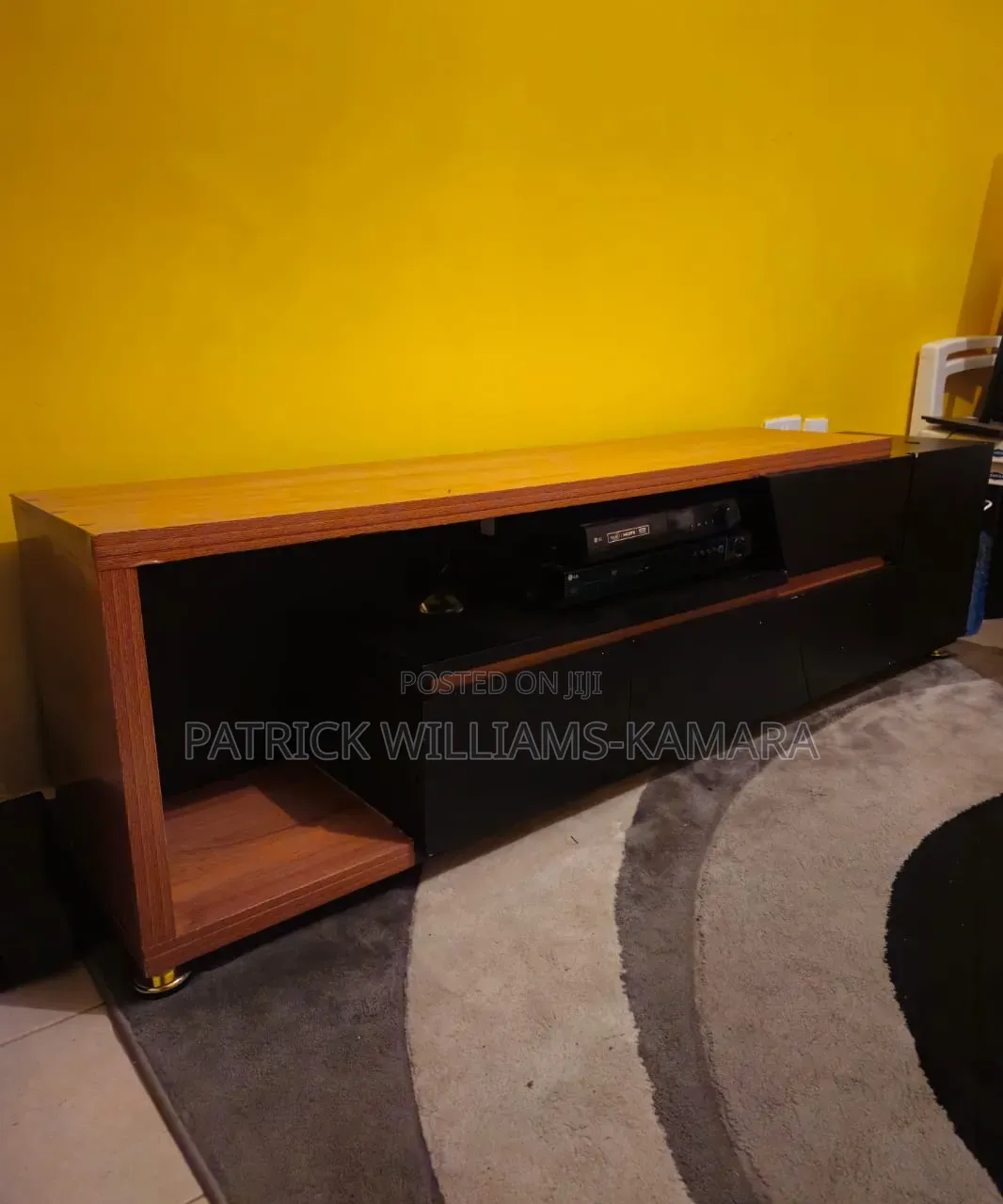 Modern Elegant Tv Stand