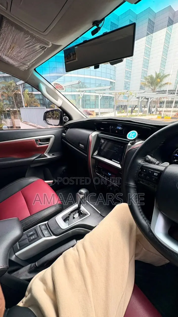 Toyota Fortuner 2018 White