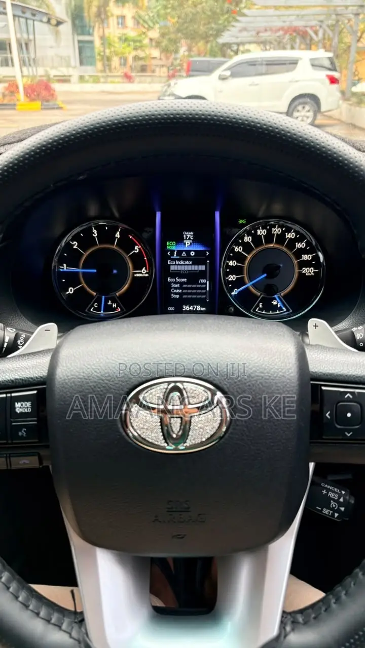 Toyota Fortuner 2018 White