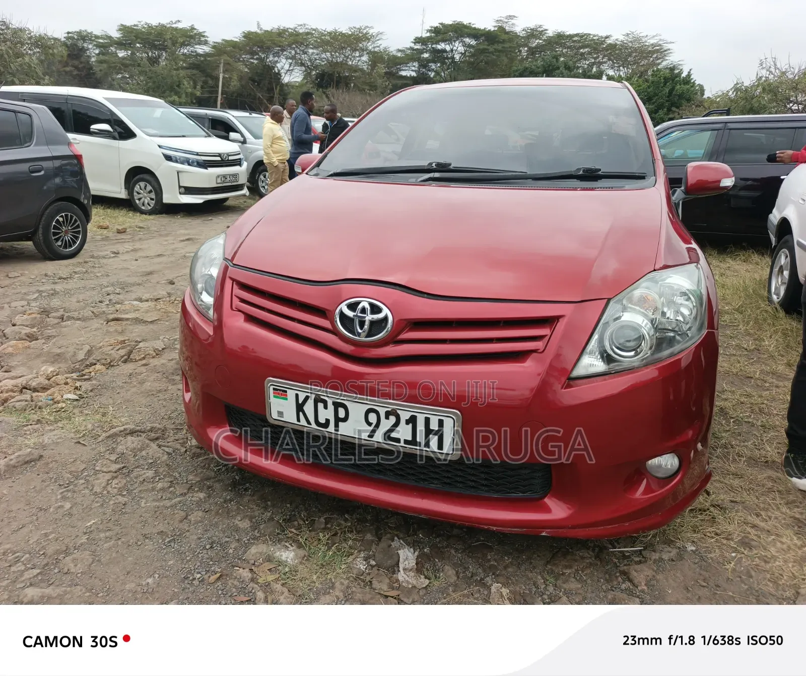 Toyota Auris 2010 Red