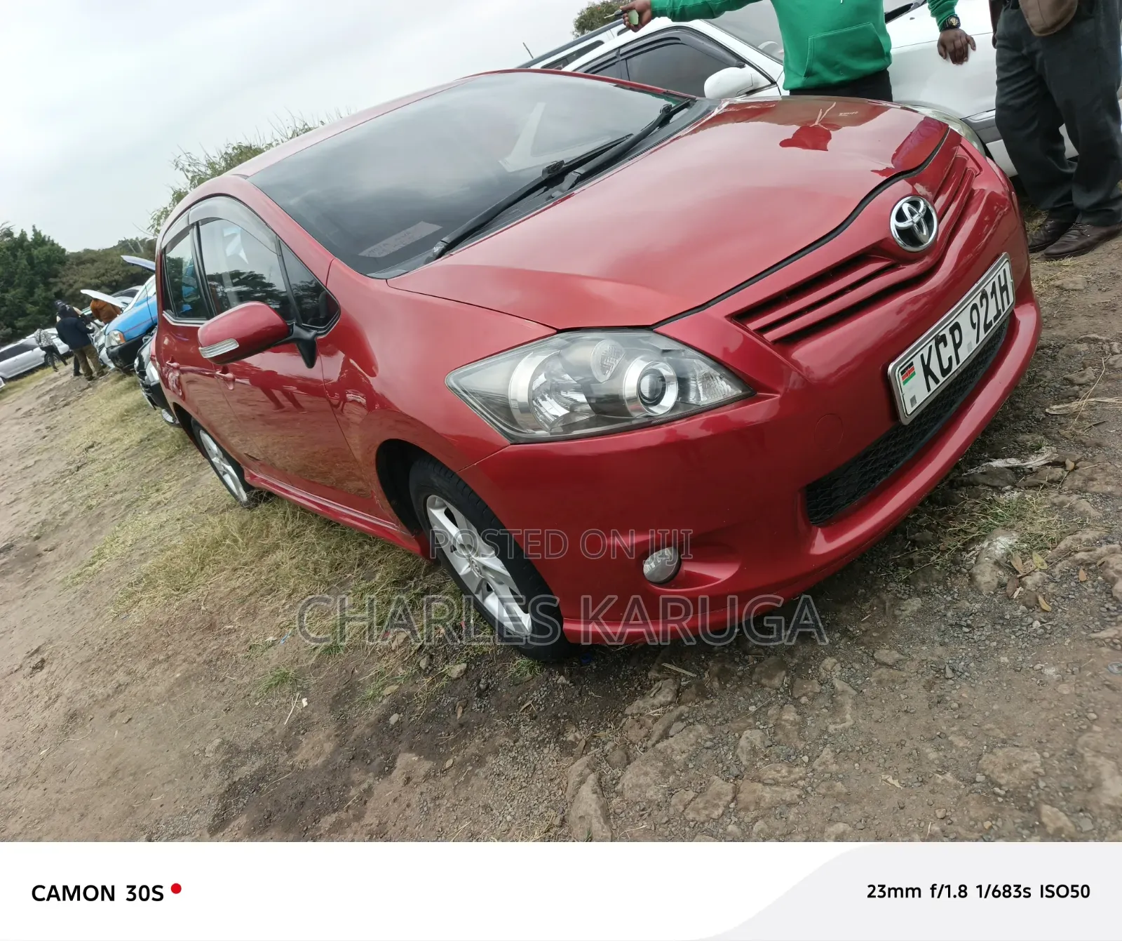 Toyota Auris 2010 Red