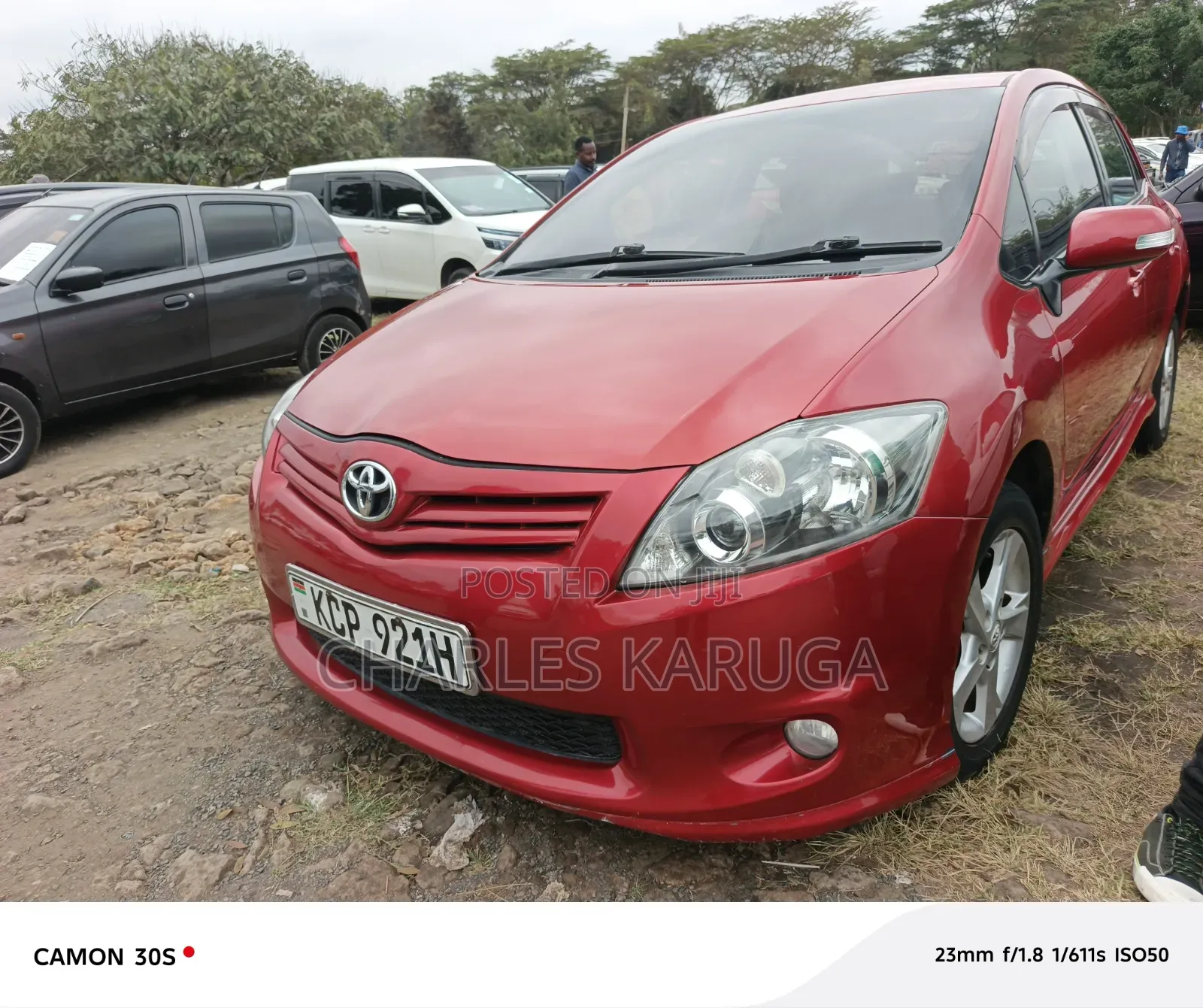Toyota Auris 2010 Red