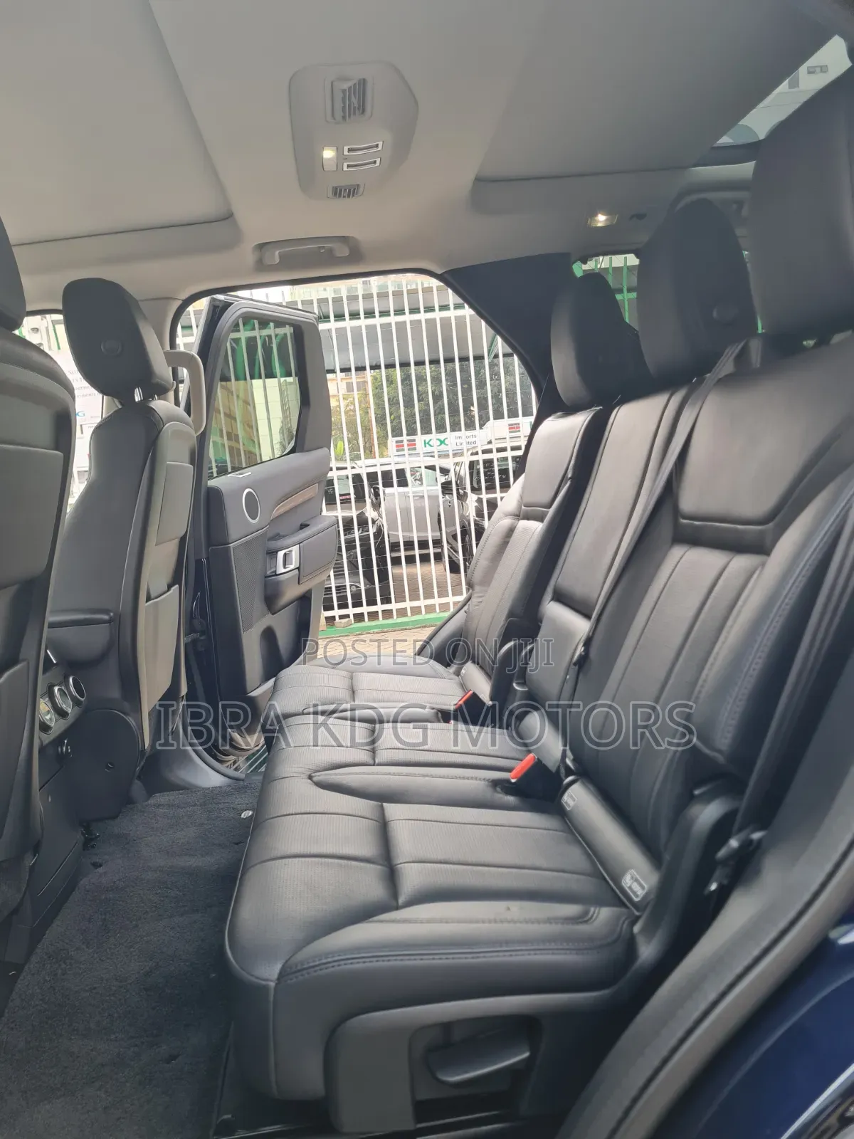 Land Rover Discovery 2020 Blue
