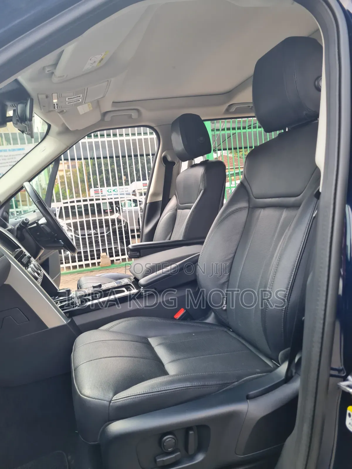 Land Rover Discovery 2020 Blue
