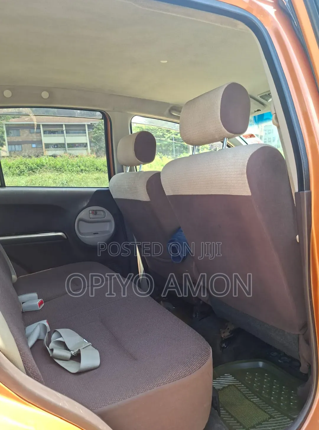 Toyota Passo 2012 Orange