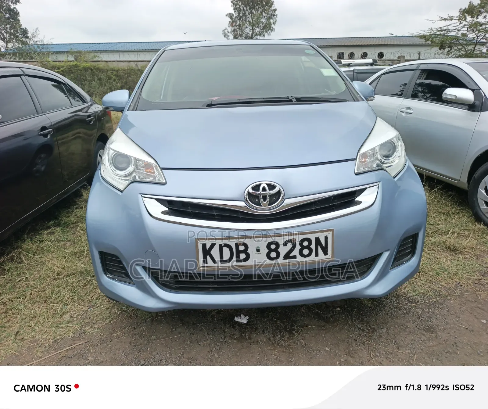 Toyota Ractis 2015 Blue