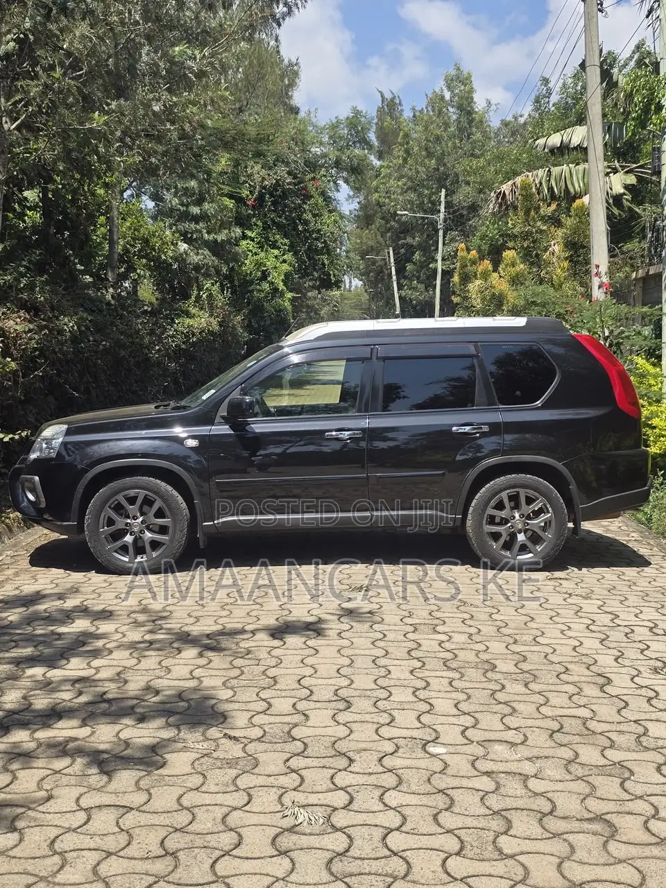 Nissan X-Trail 2.0 Petrol AWD 2013 Black