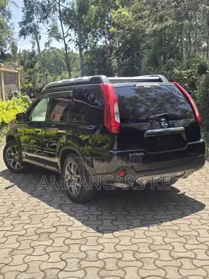 Nissan X-Trail 2.0 Petrol AWD 2013 Black