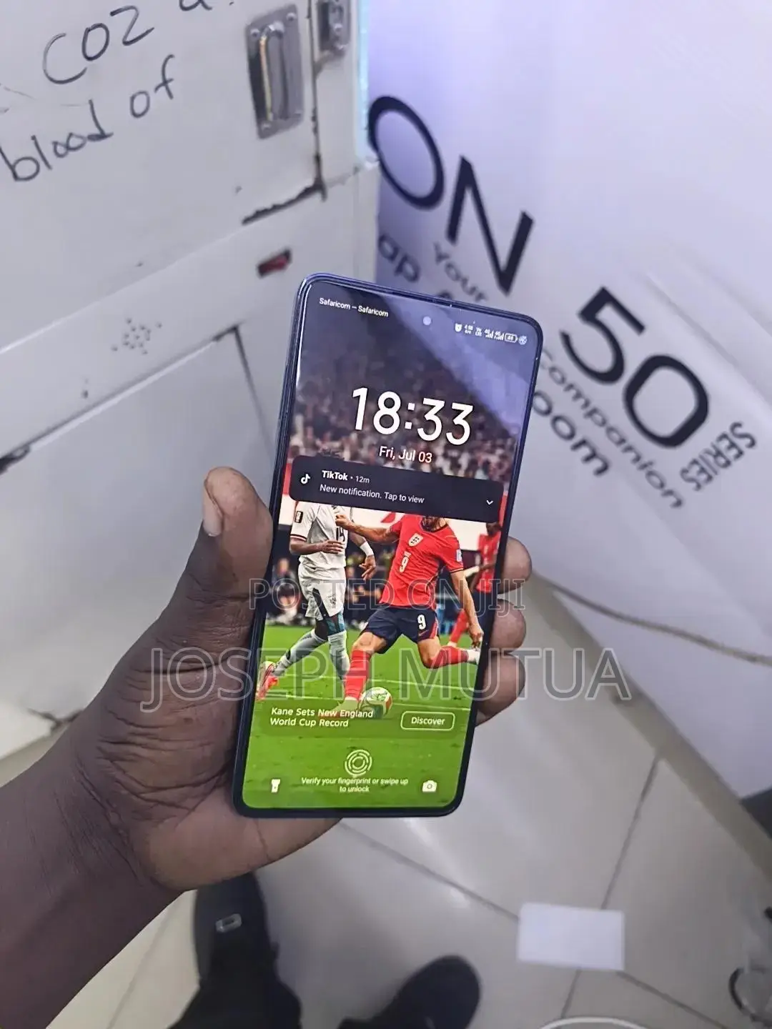 Tecno Camon 20 256 GB Purple