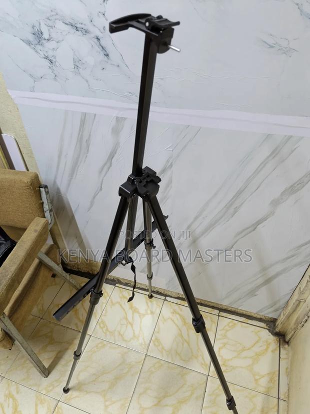 Tripod Stand for 3*2 Ft White Board