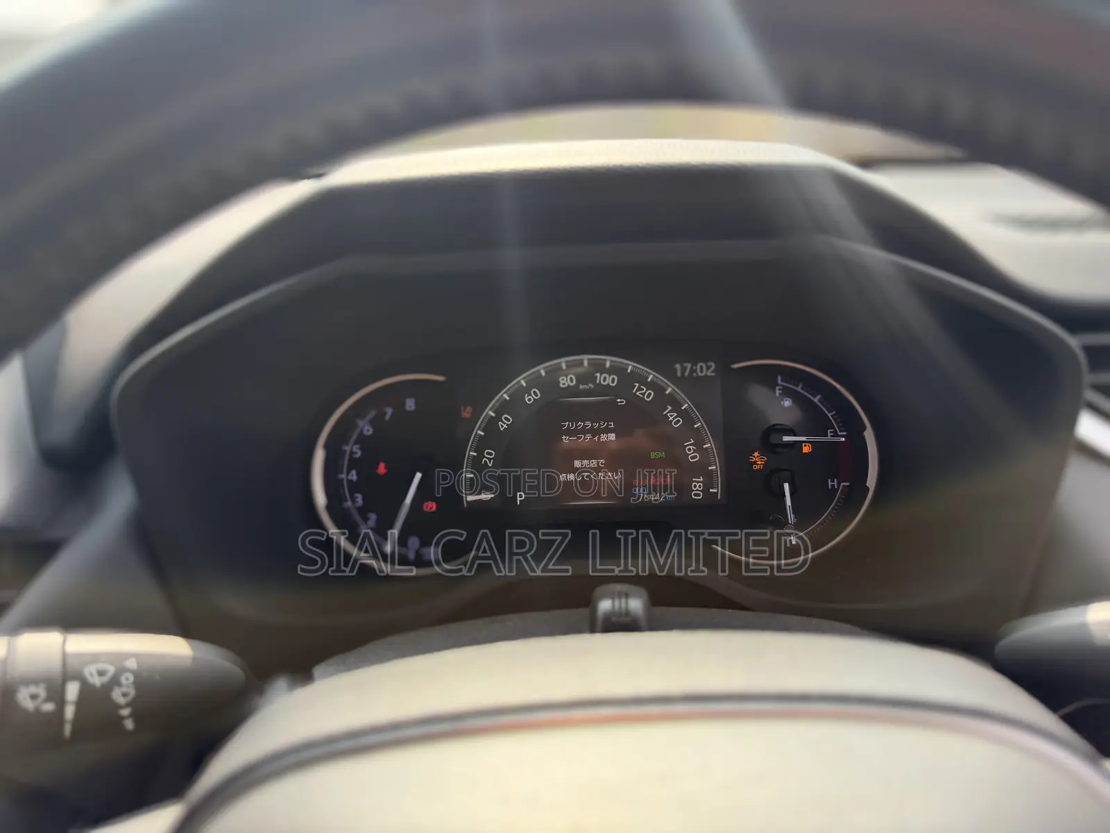 Toyota RAV4 XLE Premium AWD 2019 White