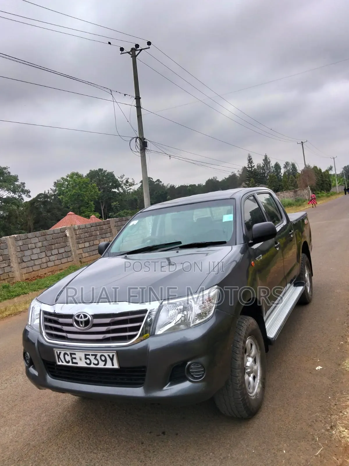 Toyota Hilux 2015 Gray