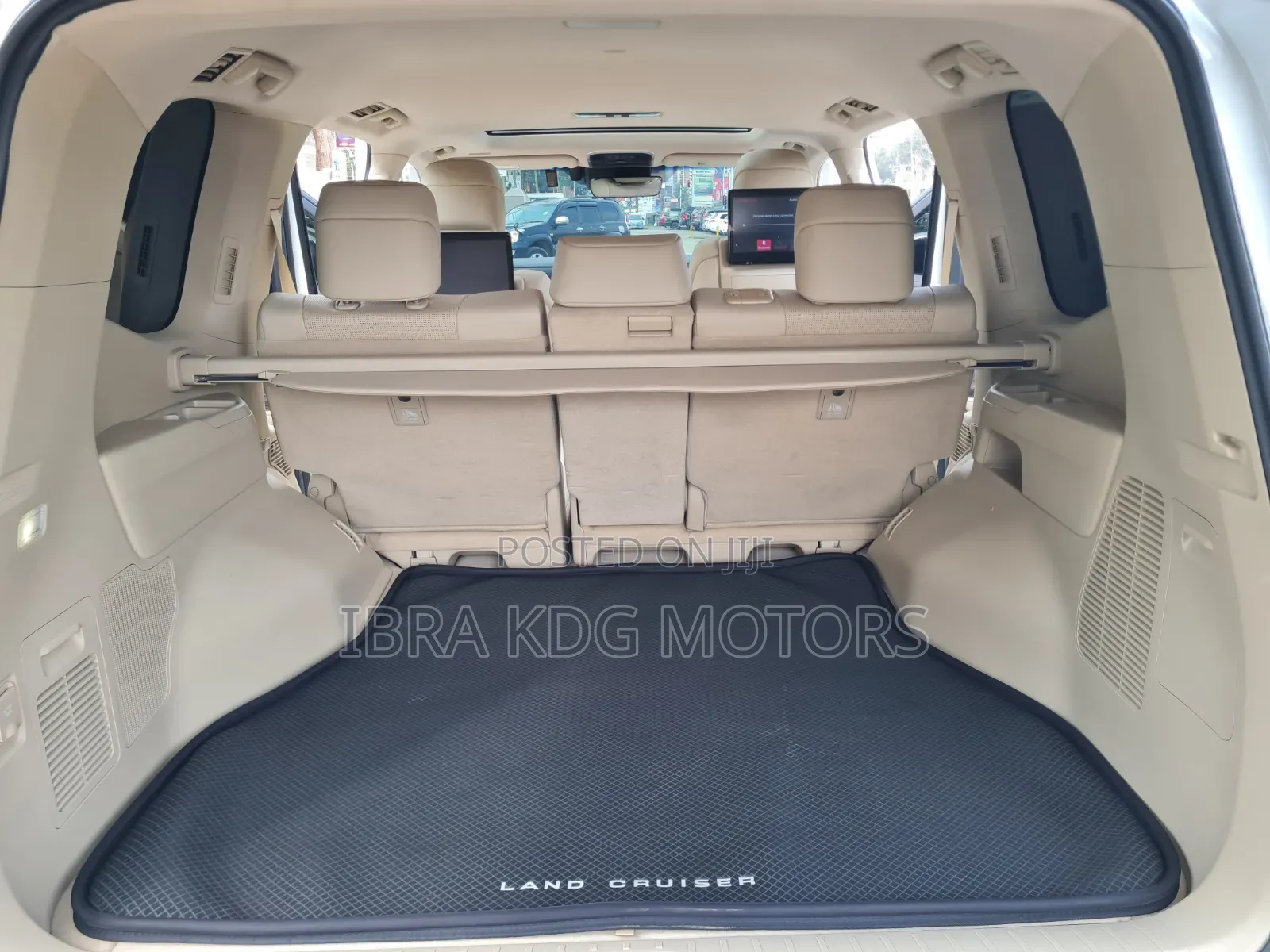 Toyota Land Cruiser 2021 White