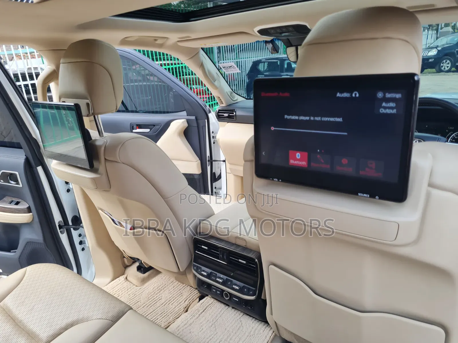 Toyota Land Cruiser 2021 White