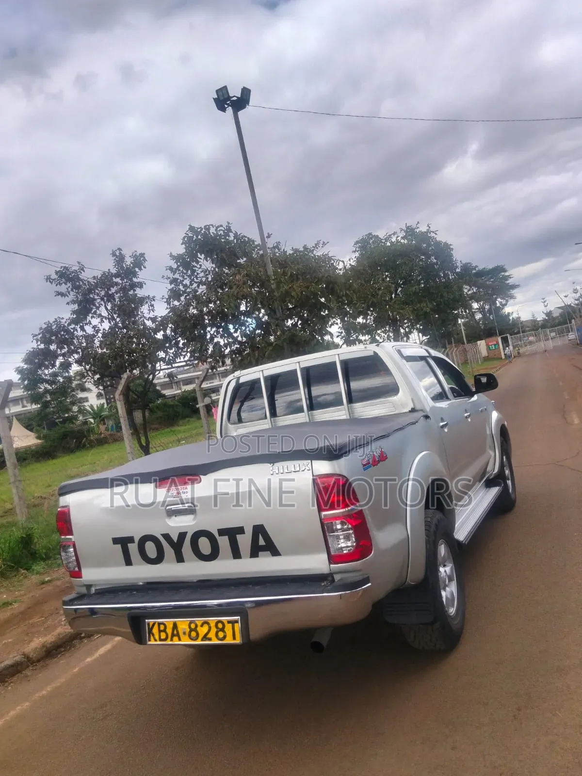 Toyota Hilux 2.5 Cab 2005 Silver