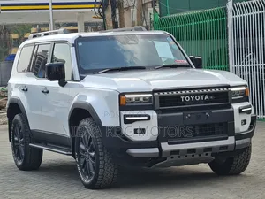 Toyota Land Cruiser Prado 2024 White