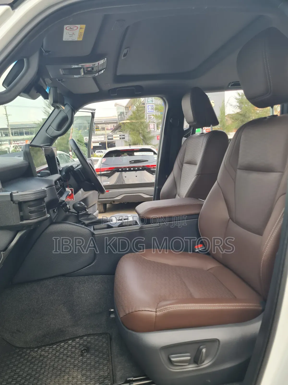 Toyota Land Cruiser Prado 2024 White